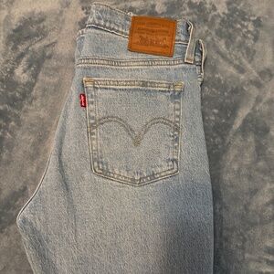 Levi’s Wedgie Fit Jeans